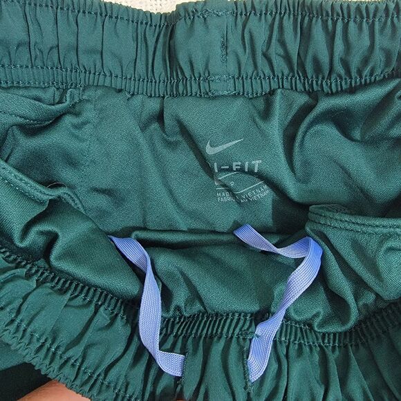 NIKE DRI-FIT Women's Drawstring Lined Rinning Shorts Size Small‎ Green - Picture 3 of 13